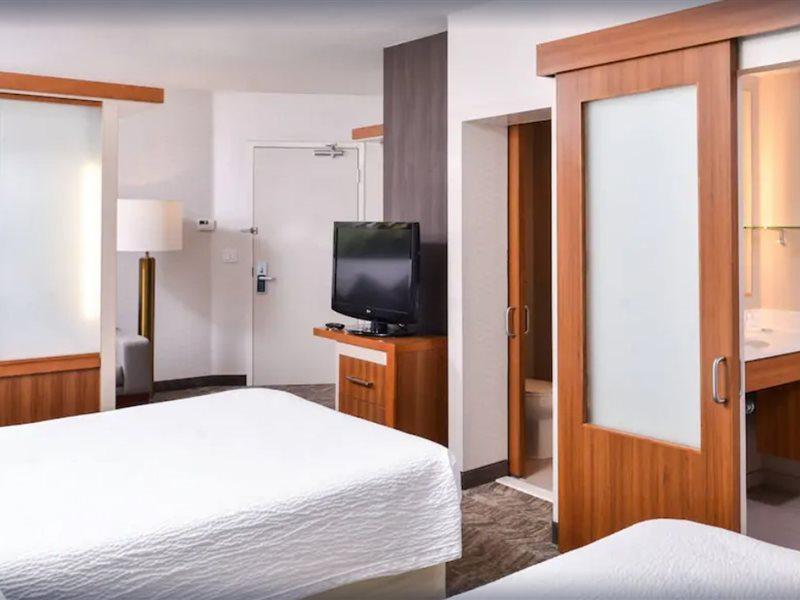 Springhill Suites Temecula Valley Wine Country Exterior photo